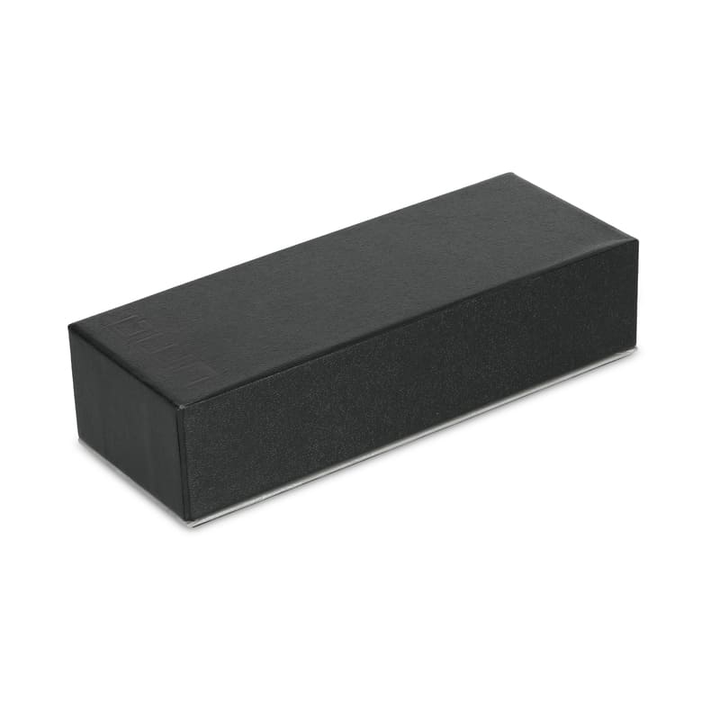 Thumbnail of closed gift box for UMA VIP GUM black metal pen